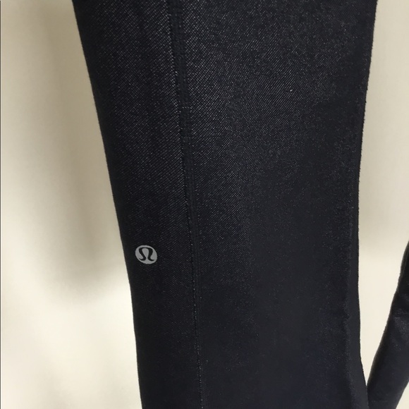 Lululemon yoga leggings - Picture 3 of 3